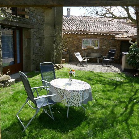 La Petite Maison Dans La Prairie Cassaignes Esterno foto