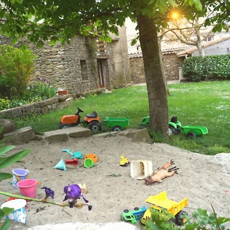 La Petite Maison Dans La Prairie Cassaignes Esterno foto