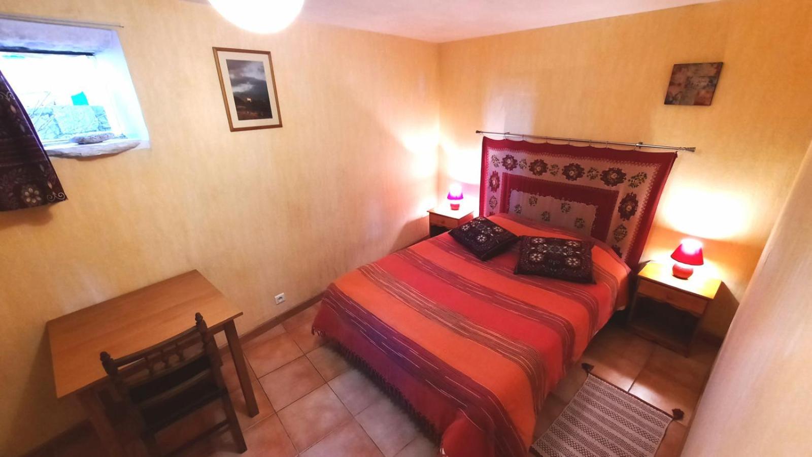 La Petite Maison Dans La Prairie Cassaignes Esterno foto