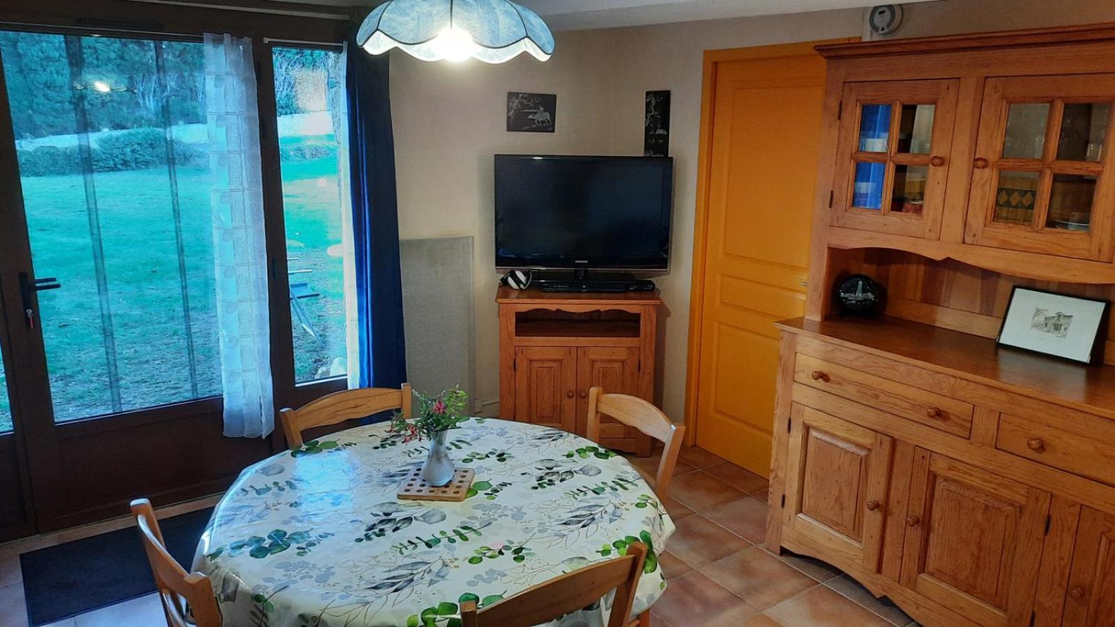 La Petite Maison Dans La Prairie Cassaignes Esterno foto