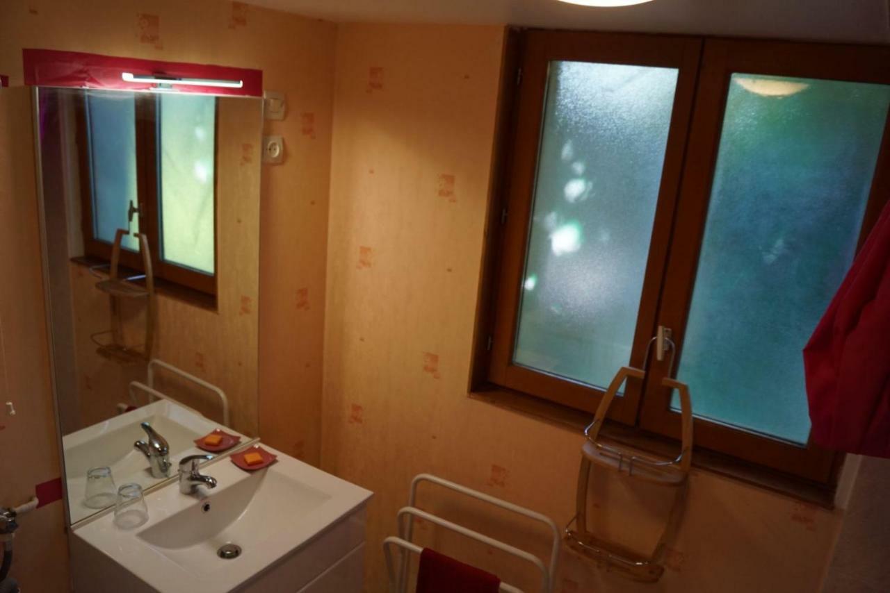 La Petite Maison Dans La Prairie Cassaignes Esterno foto